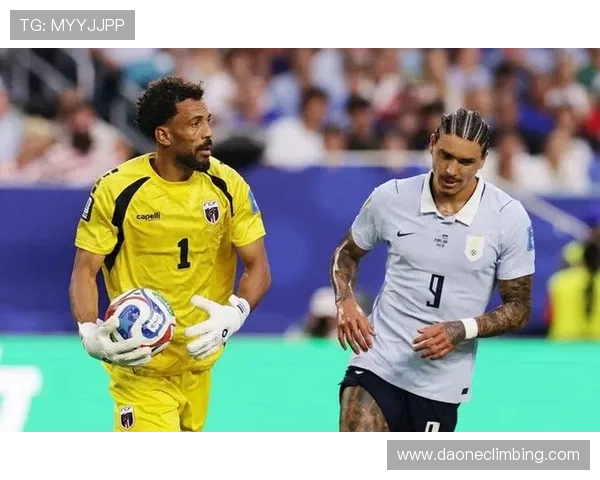 乌拉圭VS西班牙世界杯比赛战术分析与关键球员表现回顾